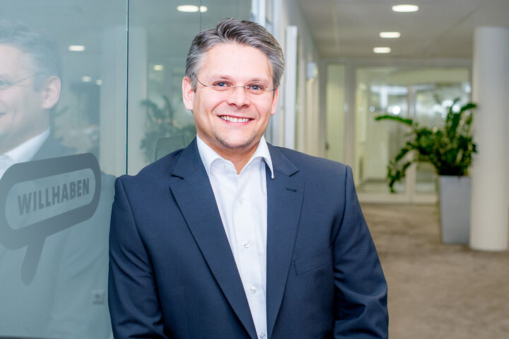 BILD zu OTS - Michael Gawanda, Head of Auto & Motor bei willhaben