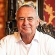 Ernst Prost in seinem Schloss Leipheim. Prost ist Geschäftsführer von Liqui Moly. Das Schloss hat er 2005 für rund 300000 Euro gekauft und dann saniert.