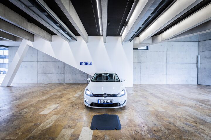 Mahle
Elektromobilität
Lademanagement 
F&E