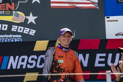 Alina Loibnegger