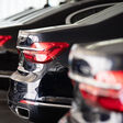 auto motorrad motor automobil geschwindigkeit transport automobile beförderung sport bike rot innenausstattung road traffic rad fast anfahrt black strasse chrome luxus rennen autos reihe neuwagen gebrauchtwagen autohaus scheinwerfer front kühlergrill pkw kfz ersatzteiler leasing fahrzeug limousine autohandel reimport lack modell neu gebraucht auslieferung