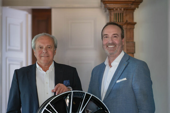 Alexander Riklin (l.) und Christian Morawa, der ab August die Geschäftsführung übernehmen wird.