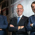 LIQUI MOLY verstärkte seine Führungsriege mit Exportleiter Salvatore Coniglio (Mitte). Das bisherige Führungsduo, Günter Hiermaier (l.) und Dr. Uli Weller ist über diesen Schritt sichtlich erfreut.