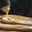 Die zertifizierte Ausbildung am OFI Wien berechtigt zur Tätigkeit als verantwortliche Klebeaufsichtsperson.