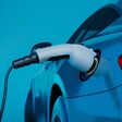 Es ist notwendig, dass Fachkräfte in der Automobil- und Reifenbranche auf die besonderen Anforderungen elektrischer Fahrzeuge vorbereitet sind. 