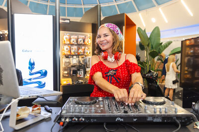 © Monika Fellner Gitta Saxx sorgte für den Italo-Sound bei der Vespa
Snake Party.