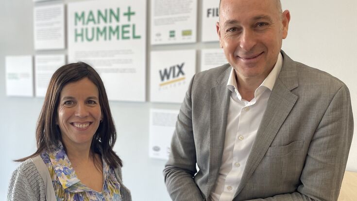 Norma Torres, Director Sales Independent Aftermarket Western Europe und Jorge Sala, Vice President Automotive Aftermarket Europe 