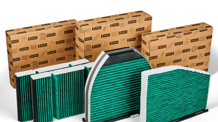 5-stufiges Filtersystem mit Vorfilter-Schicht, antimikrobieller/antiviraler Schutzschicht, Aktivkohleschicht, Anti-Allergen-Schicht und elektrostatischer Mikrofaserschicht