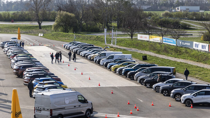 Unter der bewährten Anleitung der ÖAMTC Instruktoren können sämtliche Modelle in der Zeit von 09:00 bis 17:00 begutachtet und natürlich gefahren werden.