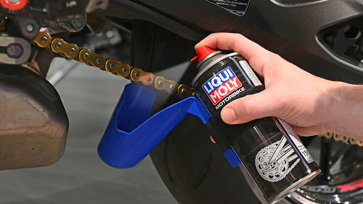 Kettenbürste und Kettensprühschutz fürs Motorrad neu im Sortiment des Spezialisten für Fahrzeugchemie